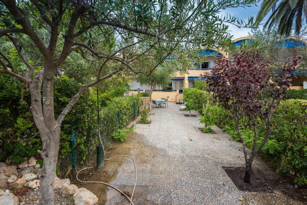 Calipso Tamarit Villa Tarragona Bagian luar foto