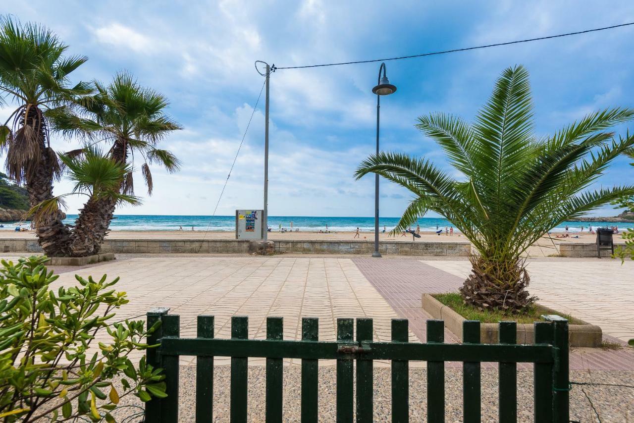 Calipso Tamarit Villa Tarragona Bagian luar foto